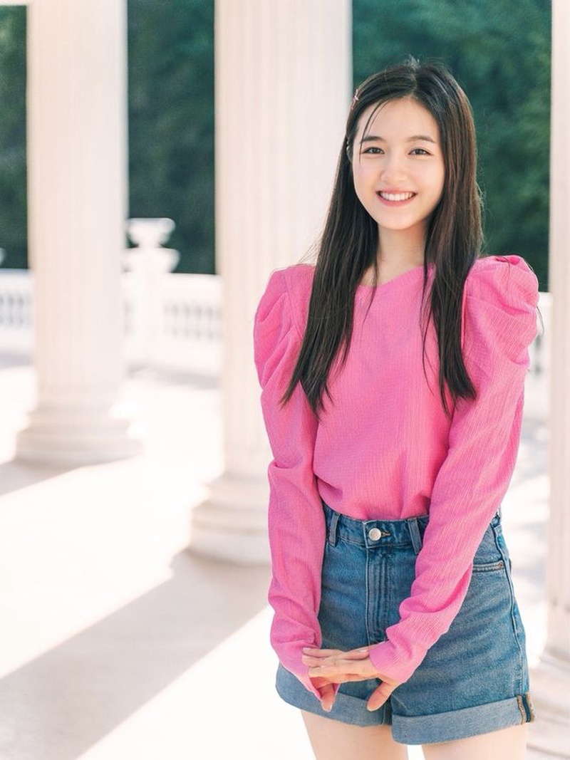 张婧仪