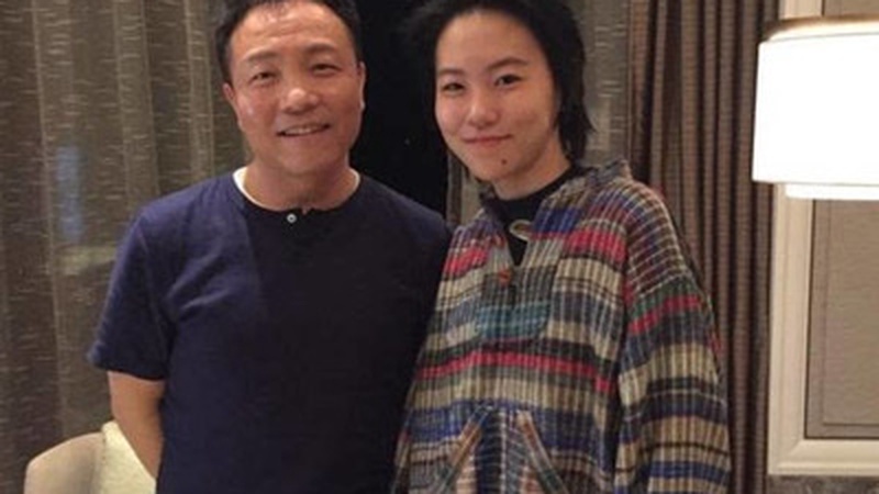 窦靖童恋情传闻起底：所谓真相不过是流量时代的集体想象
