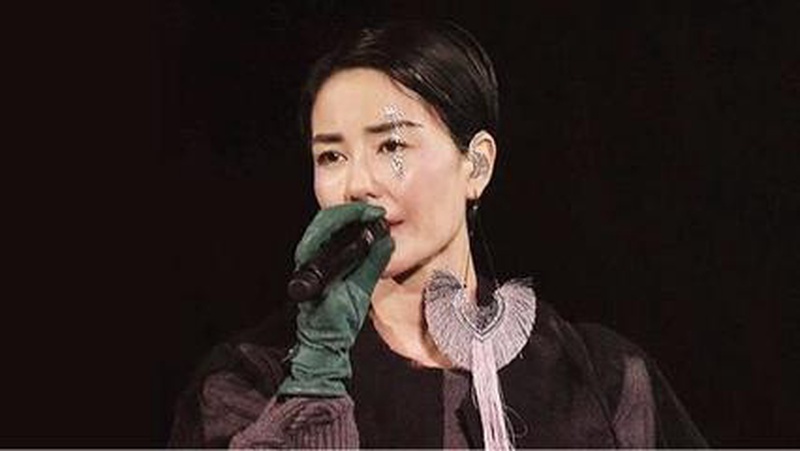 王菲