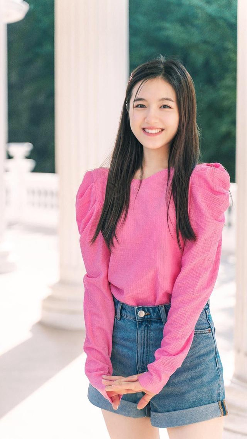 张婧仪